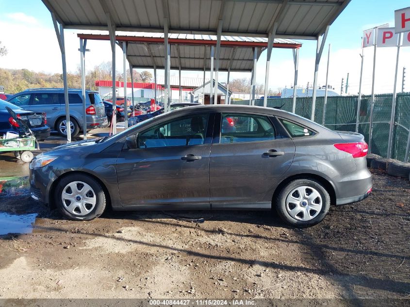 2016 Ford Focus S VIN: 1FADP3E22GL305085 Lot: 40844427