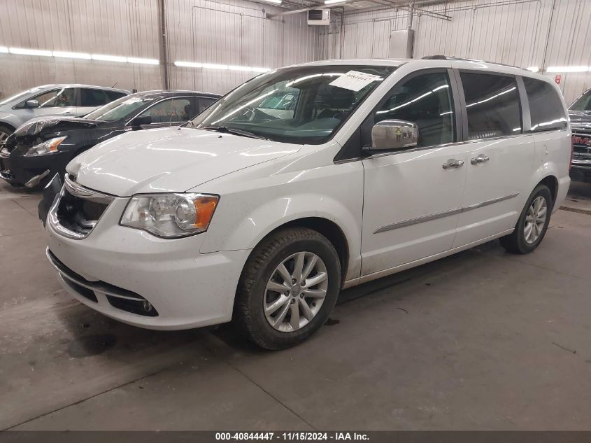 VIN 2C4RC1GG8FR710396 2015 Chrysler Town and Countr... no.2