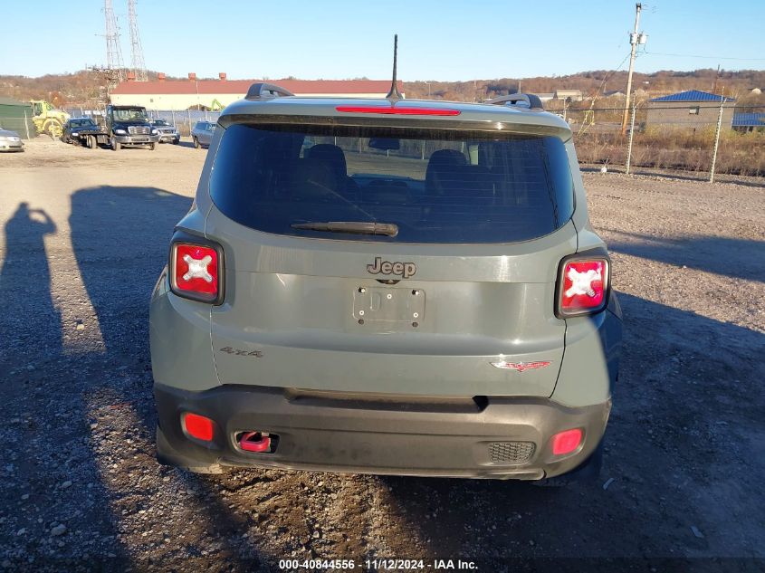 VIN ZACCJBCB5HPE68945 2017 JEEP RENEGADE TRAILHAWK 4X4