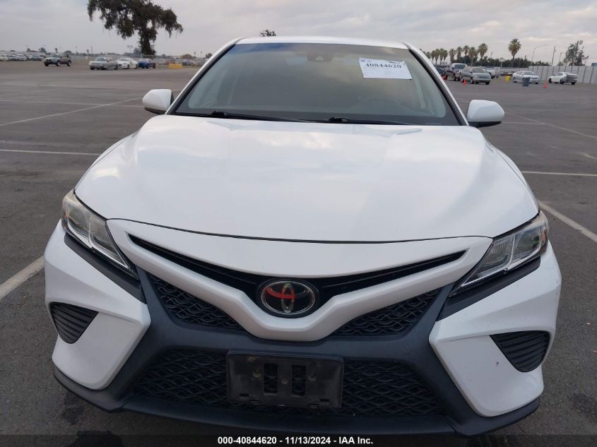 2018 Toyota Camry Se VIN: 4T1B11HK9JU580937 Lot: 40844620