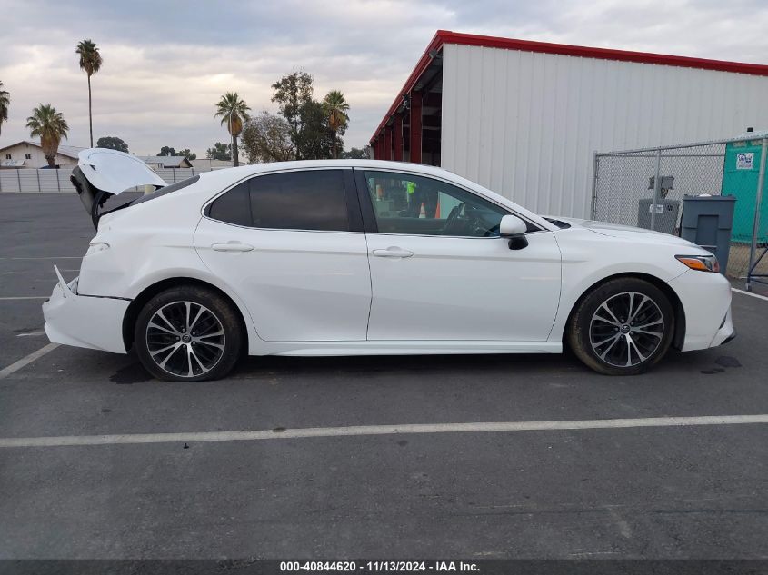 2018 Toyota Camry Se VIN: 4T1B11HK9JU580937 Lot: 40844620