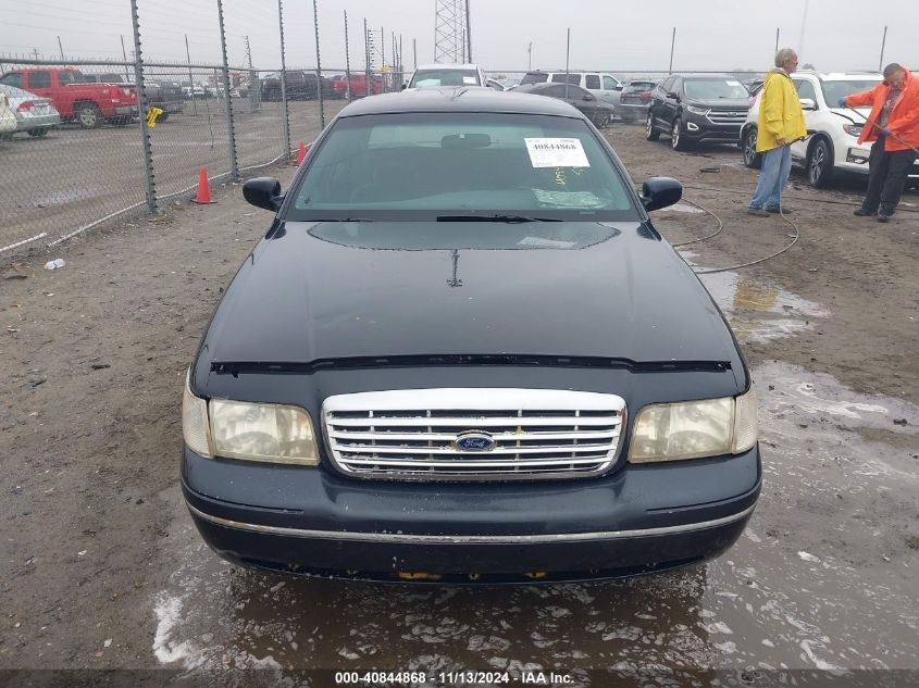 1999 Ford Crown Victoria VIN: 2FAFP73W8XX149935 Lot: 40844868