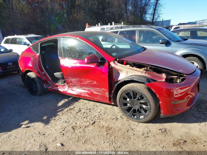 2024 Tesla Model Y Long Range Dual Motor All-Wheel Drive VIN: 7SAYGDEE7RF076522 Lot: 40844915