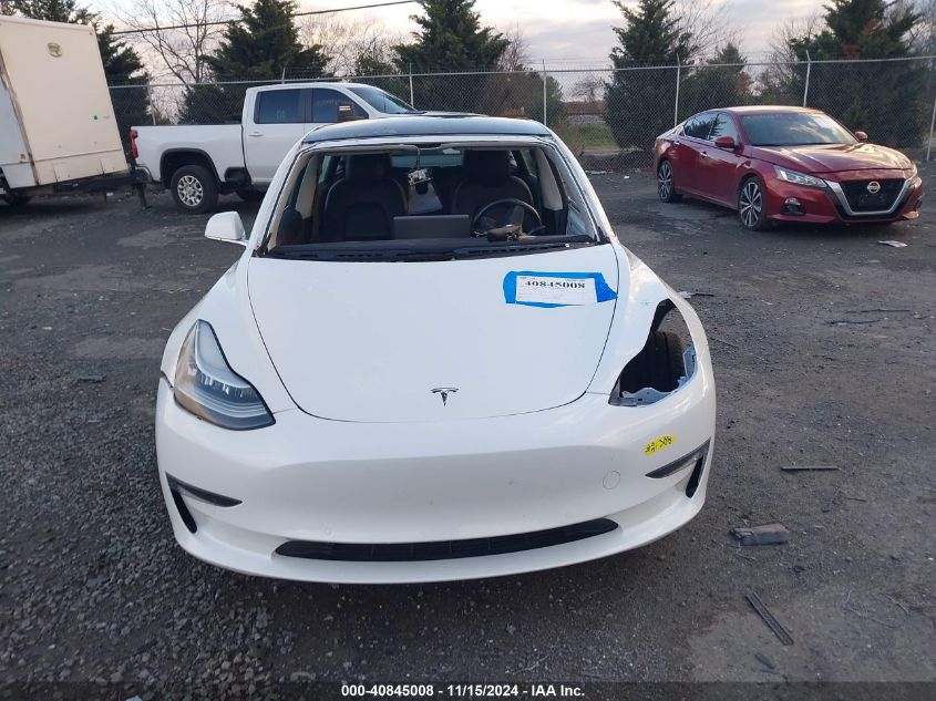 2019 Tesla Model 3 Long Range/Performance VIN: 5YJ3E1EB6KF211660 Lot: 40845008