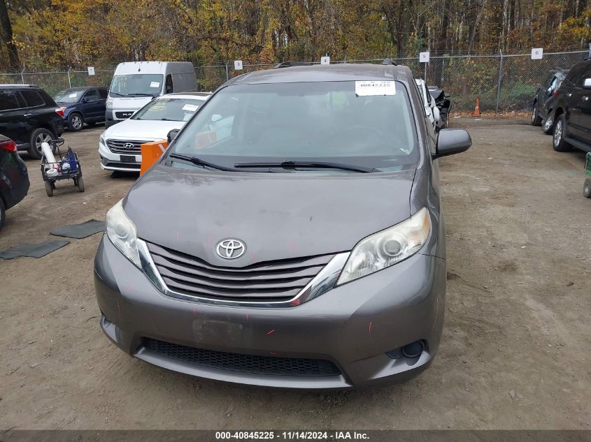 2015 Toyota Sienna Le 8 Passenger VIN: 5TDKK3DC9FS599933 Lot: 40845225