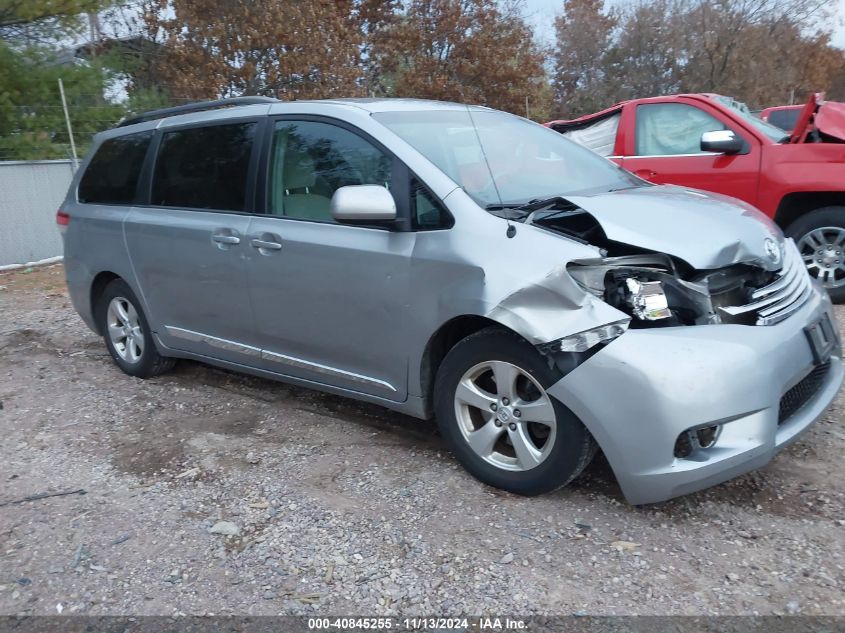 VIN 5TDKK3DC3ES444017 2014 Toyota Sienna, Le V6 8 P... no.1