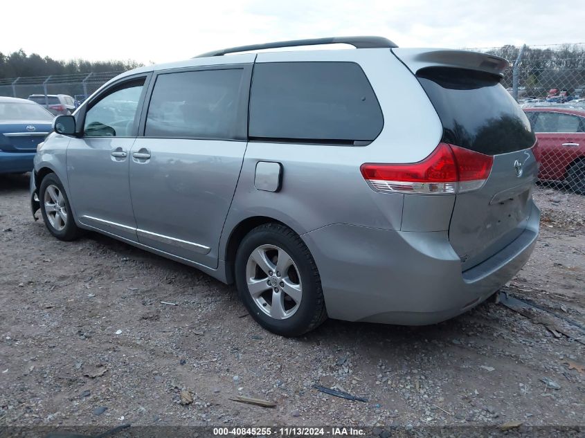 VIN 5TDKK3DC3ES444017 2014 Toyota Sienna, Le V6 8 P... no.3