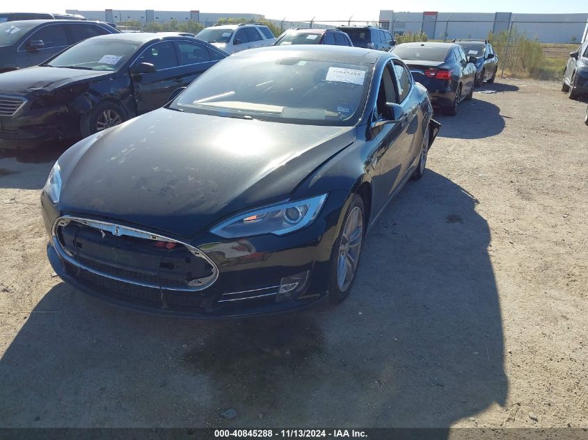 VIN 5YJSA1H19EFP42284 2014 TESLA MODEL S no.2