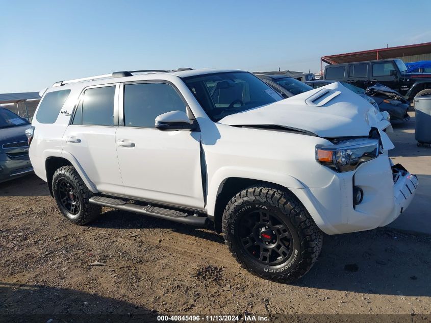 2018 Toyota 4Runner Trd Off Road Premium VIN: JTEBU5JR1J5526810 Lot: 40845496