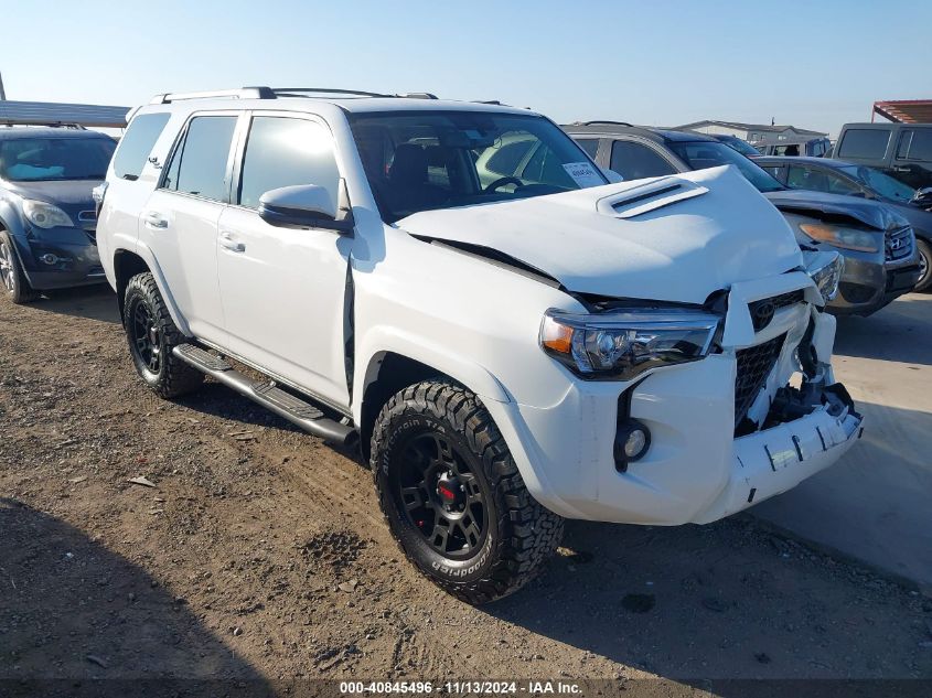 2018 Toyota 4Runner Trd Off Road Premium VIN: JTEBU5JR1J5526810 Lot: 40845496