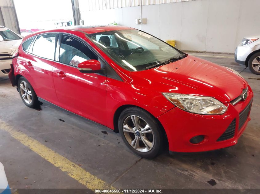 VIN 1FADP3K27EL317573 2014 FORD FOCUS no.1