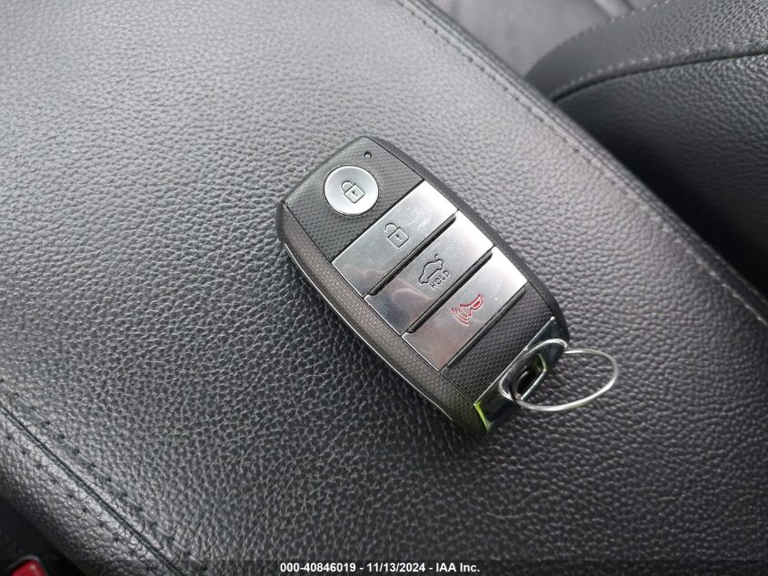 2020 KIA OPTIMA HYBRID VIN: KNAGU4LE3L5037226