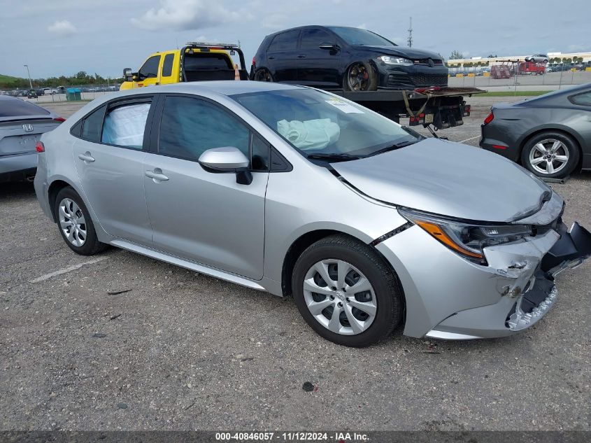 VIN 5YFB4MDE3RP182709 2024 Toyota Corolla, LE no.1