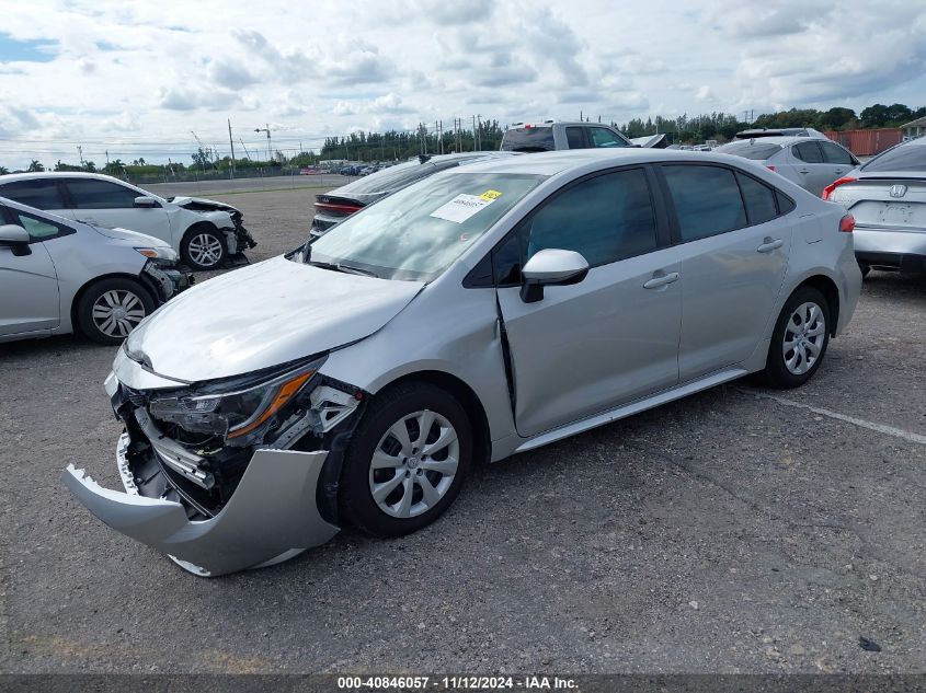 VIN 5YFB4MDE3RP182709 2024 Toyota Corolla, LE no.2