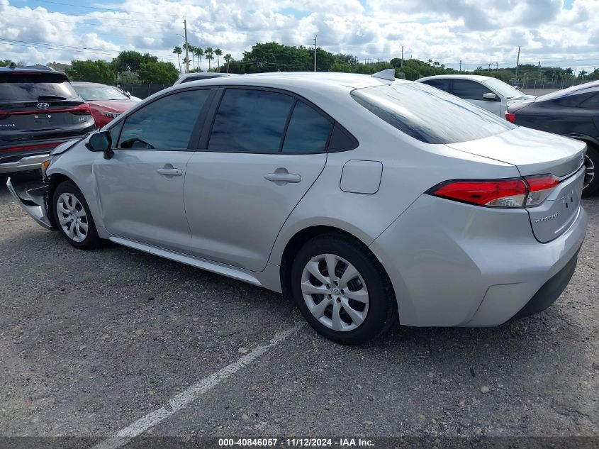 VIN 5YFB4MDE3RP182709 2024 Toyota Corolla, LE no.3