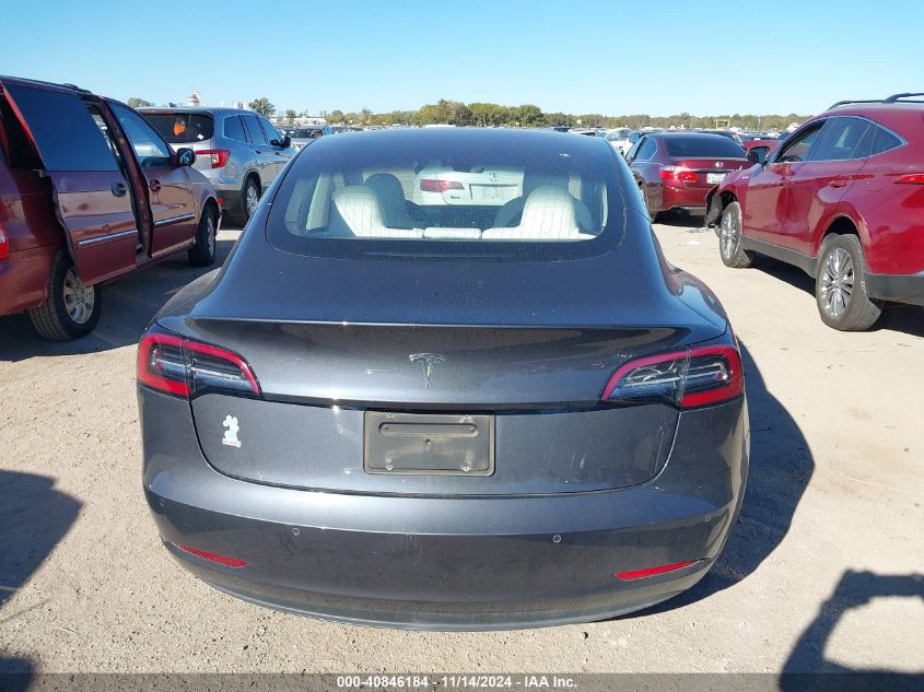 2018 Tesla Model 3 Long Range/Mid Range VIN: 5YJ3E1EA9JF181186 Lot: 40846184