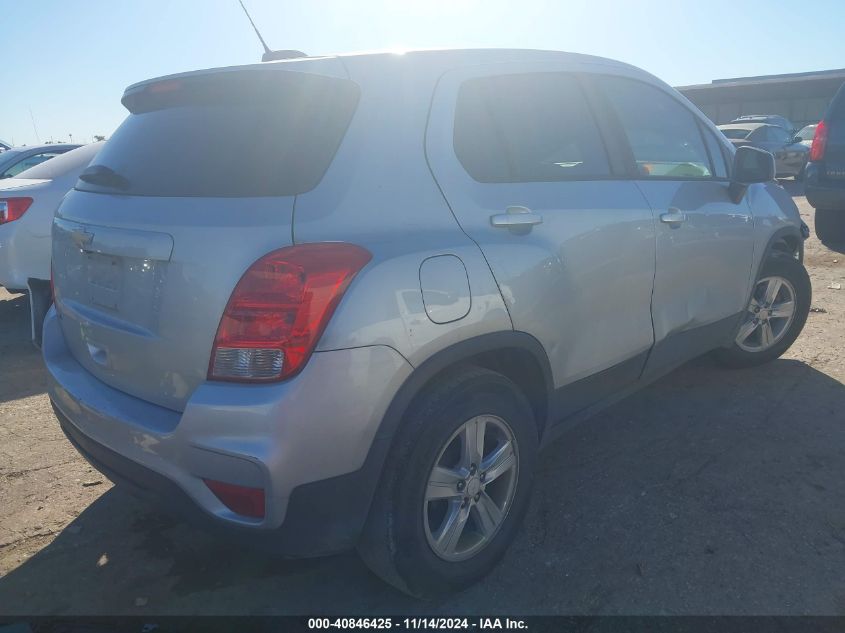 VIN 3GNCJKSBXKL236317 2019 Chevrolet Trax, LS no.4