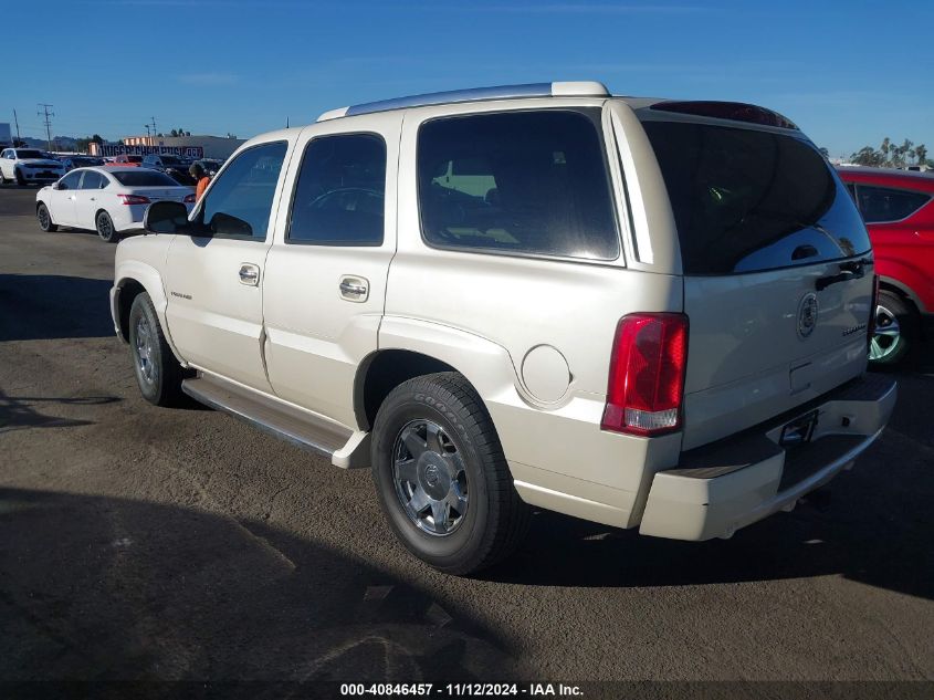 2005 Cadillac Escalade Standard VIN: 1GYEC63N15R276868 Lot: 40846457