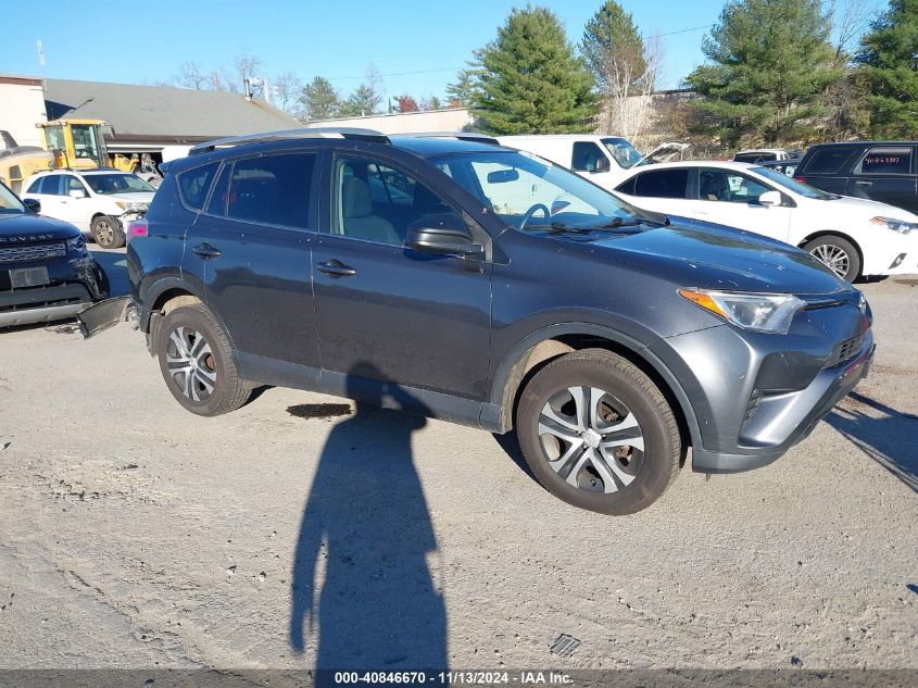 2016 Toyota RAV4, LE