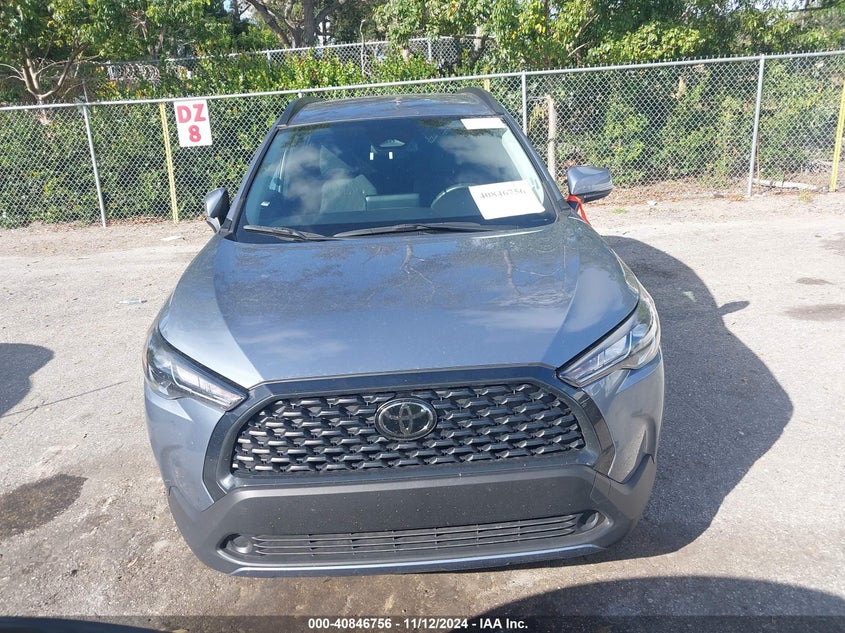 2024 TOYOTA COROLLA CROSS LE - 7MUCAAAG4RV073934