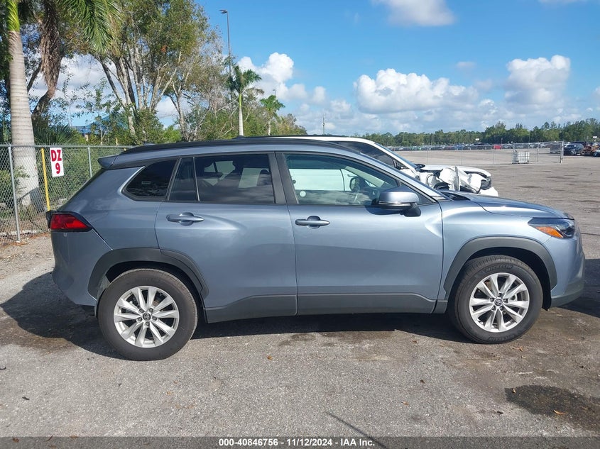 2024 TOYOTA COROLLA CROSS LE - 7MUCAAAG4RV073934