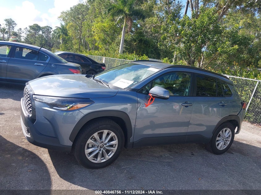 2024 TOYOTA COROLLA CROSS LE - 7MUCAAAG4RV073934