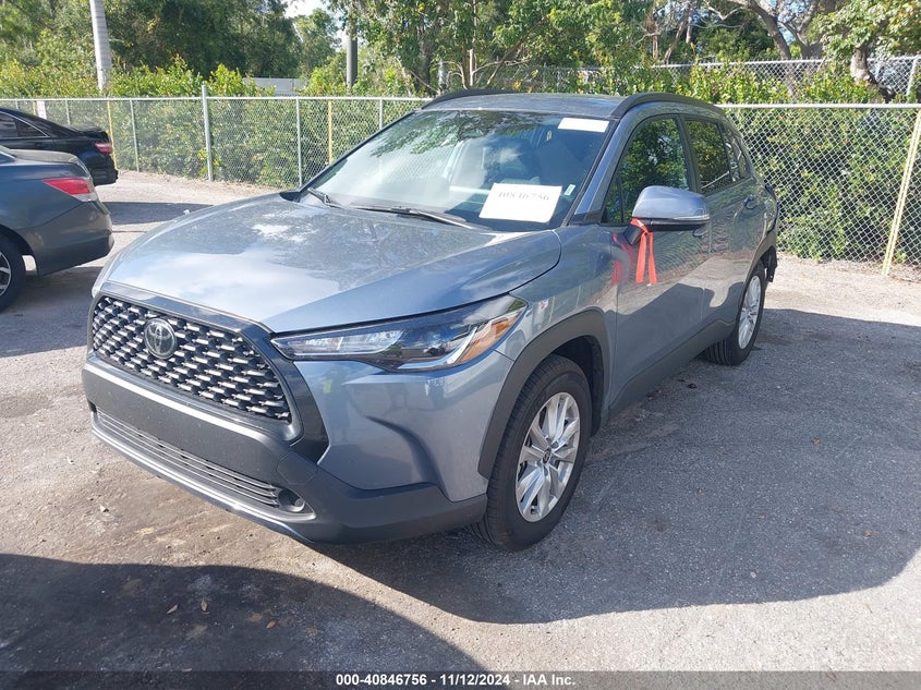 2024 TOYOTA COROLLA CROSS LE - 7MUCAAAG4RV073934