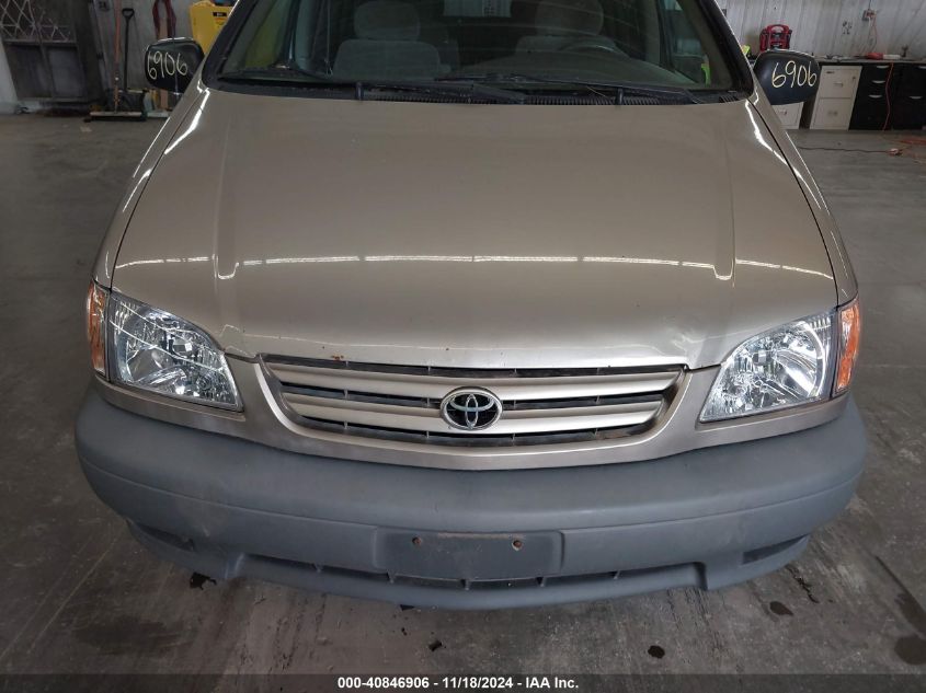 2002 Toyota Sienna Le/Xle VIN: 4T3ZF13C22U429947 Lot: 40846906