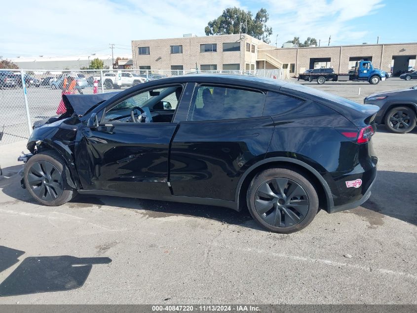 2024 Tesla Model Y Long Range Dual Motor All-Wheel Drive VIN: 7SAYGAEE4RF126078 Lot: 40847220