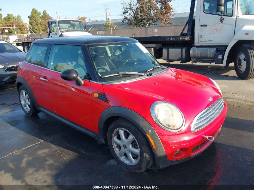 2010 Mini Cooper VIN: WMWMF3C5XATZ64109 Lot: 40847399