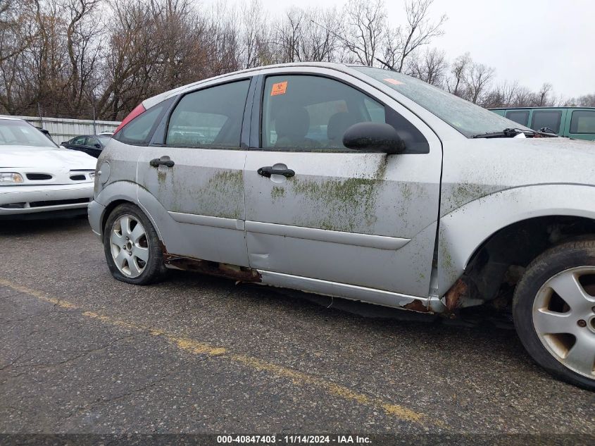 2002 Ford Focus Zx5 VIN: 3FAFP37342R116320 Lot: 40847403