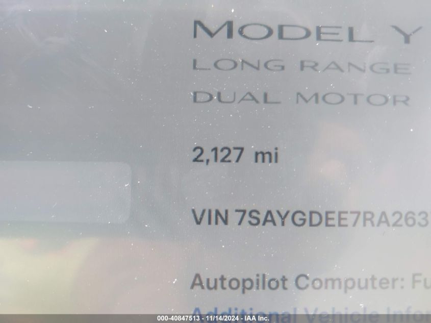 2024 Tesla Model Y Long Range Dual Motor All-Wheel Drive VIN: 7SAYGDEE7RA263739 Lot: 40847513