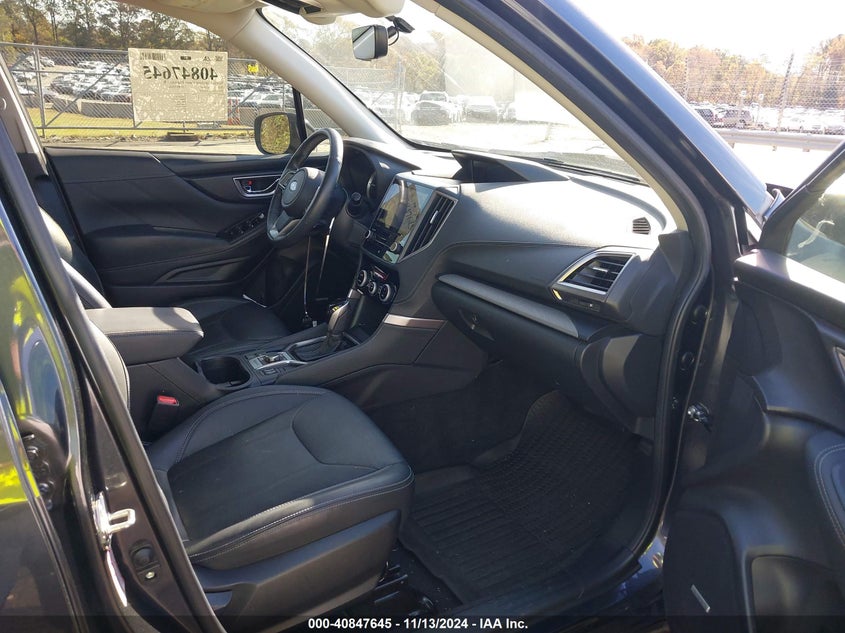 2019 SUBARU FORESTER LIMITED - JF2SKAUC3KH442404