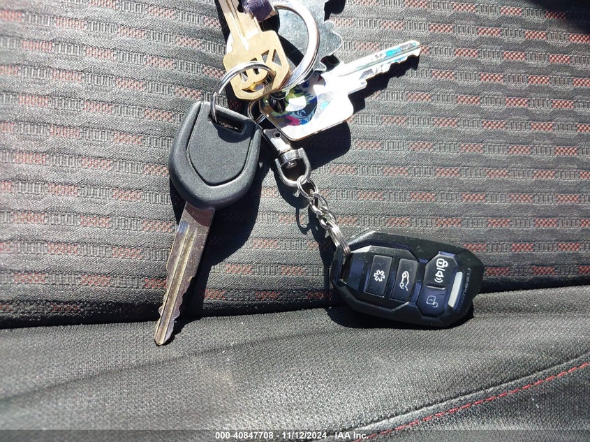 2018 Mitsubishi Outlander Sport 2.0 Es VIN: JA4AP3AU0JZ009422 Lot: 40847708