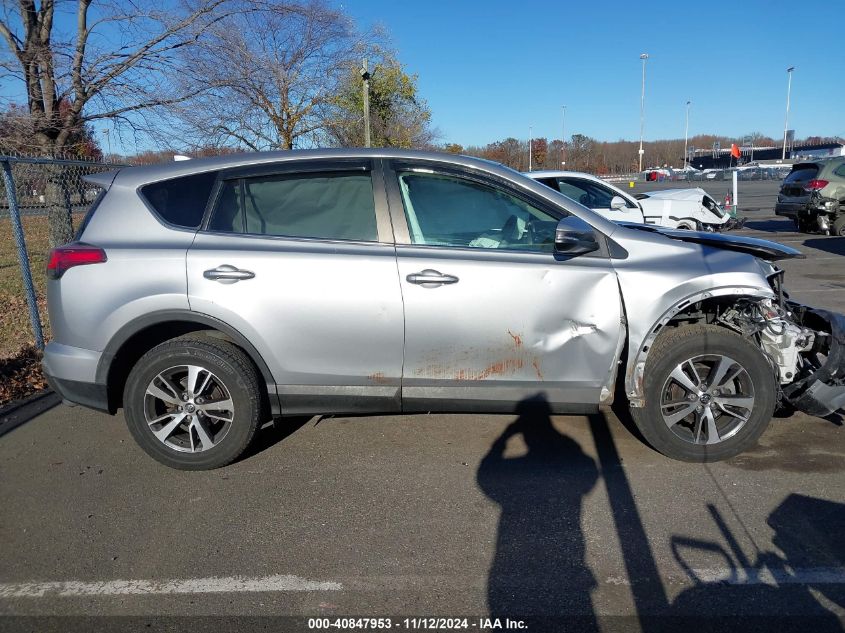 2018 Toyota Rav4 Xle VIN: 2T3WFREV8JW477449 Lot: 40847953