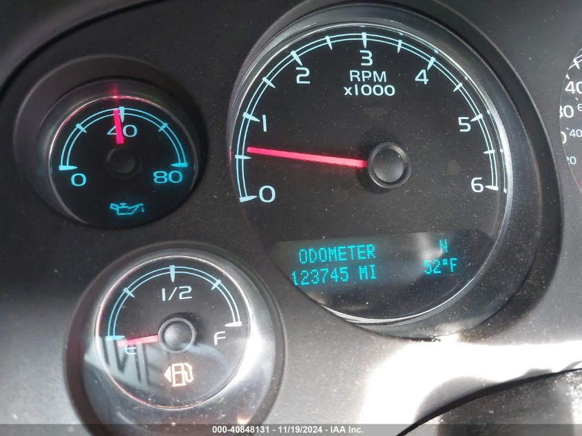 2010 Chevrolet Tahoe Ls VIN: 1GNUCAE06AR275691 Lot: 40848131