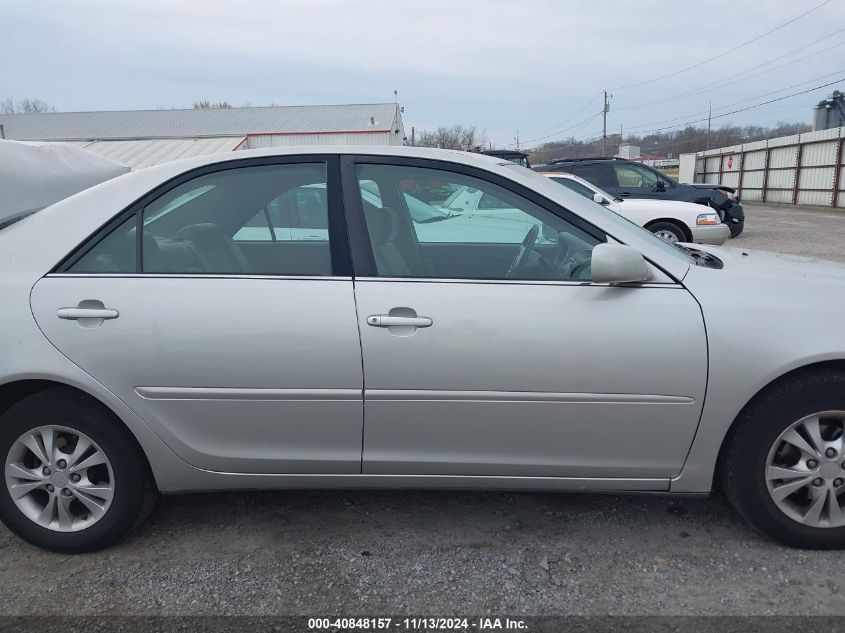 2004 Toyota Camry Le V6 VIN: 4T1BF32K14U586595 Lot: 40848157