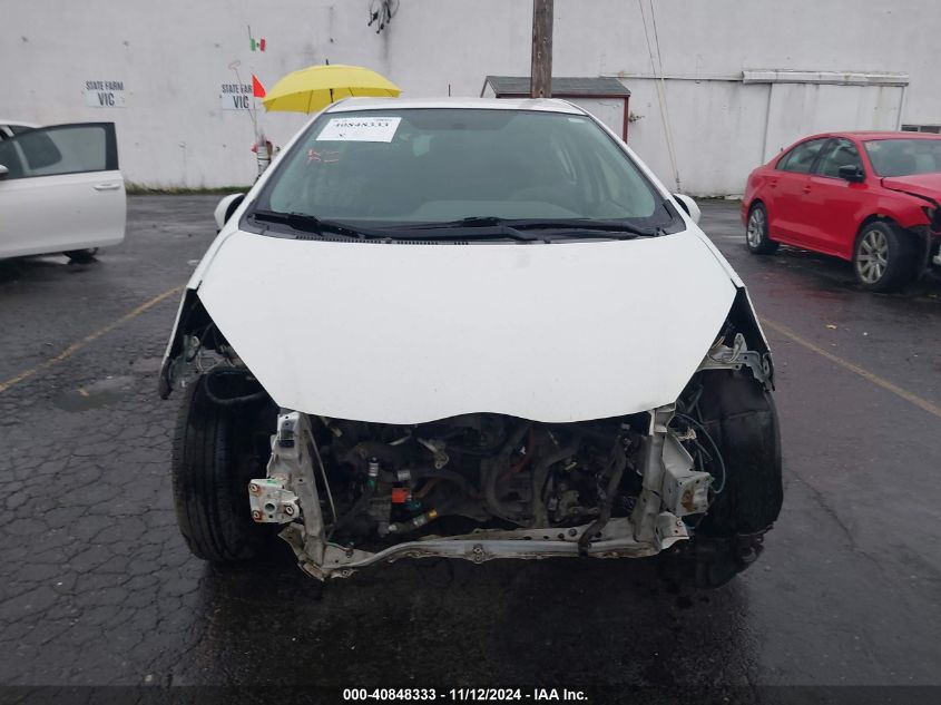 2013 Toyota Prius C Three VIN: JTDKDTB32D1040313 Lot: 40848333