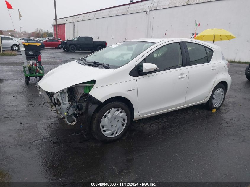 VIN JTDKDTB32D1040313 2013 Toyota Prius, C Three no.2