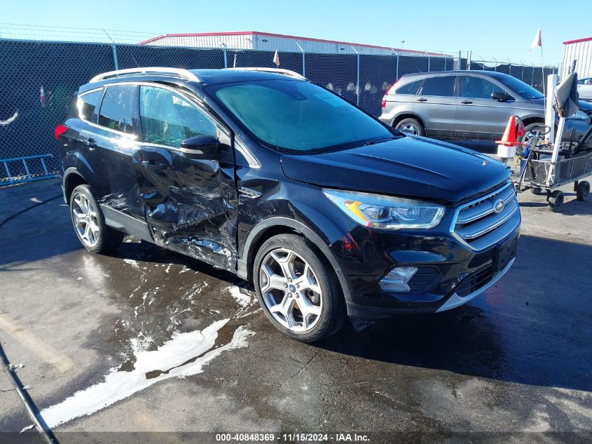 VIN 1FMCU9J96KUB42587 2019 FORD ESCAPE no.1