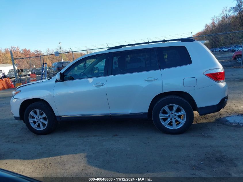 2011 Toyota Highlander Se V6 VIN: 5TDBK3EH2BS041281 Lot: 40848603