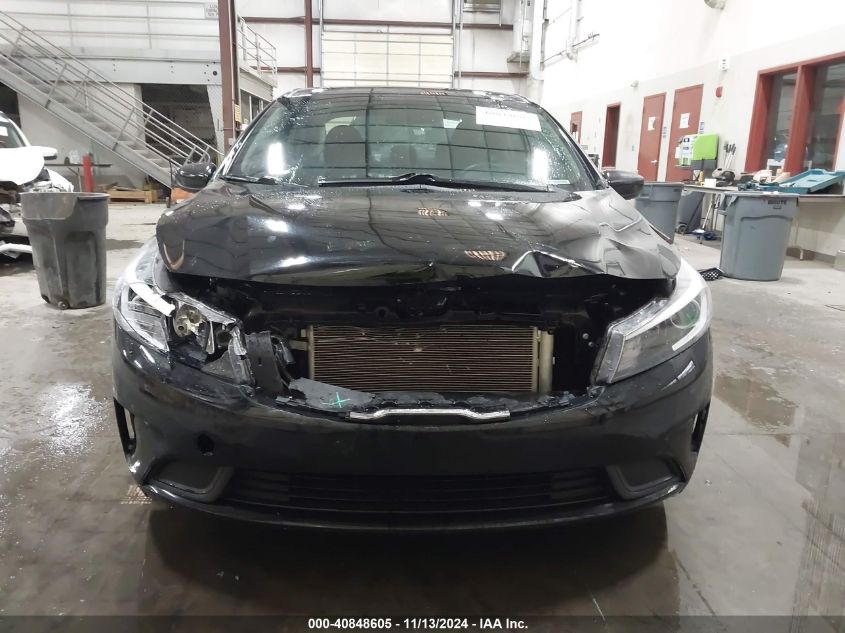 2018 Kia Forte Lx VIN: 3KPFL4A76JE226217 Lot: 40848605