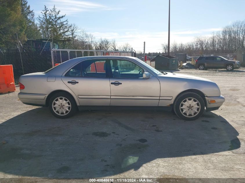 1998 Mercedes-Benz E 320 VIN: WDBJF65F0WA679546 Lot: 40848610