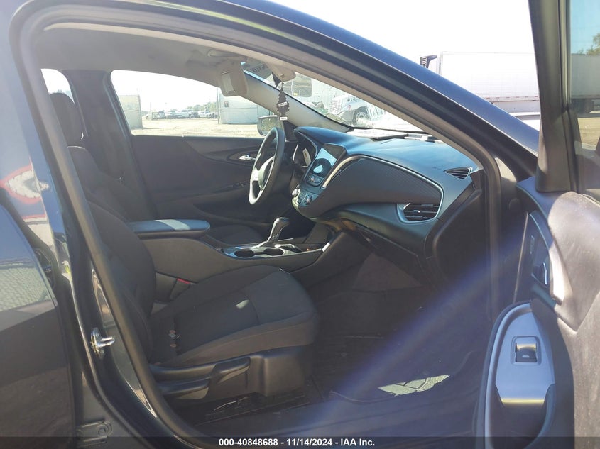 2019 CHEVROLET MALIBU VIN: 1G1ZB5ST5KF106099