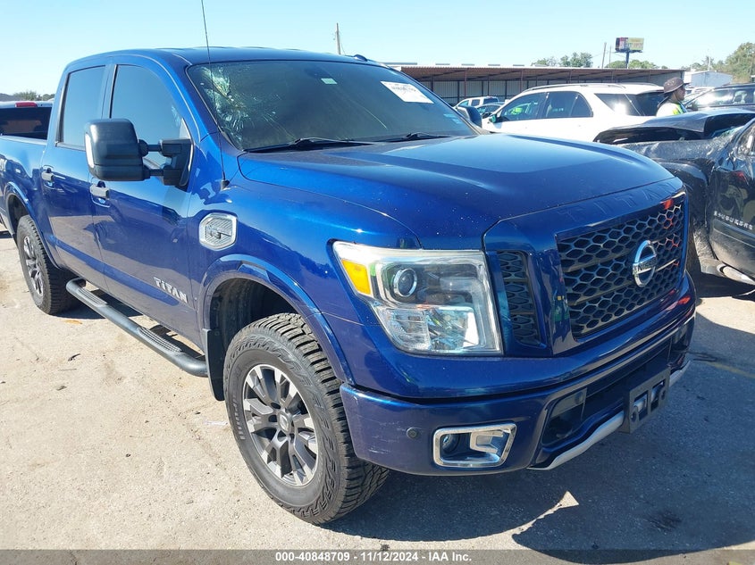 2017 Nissan Titan