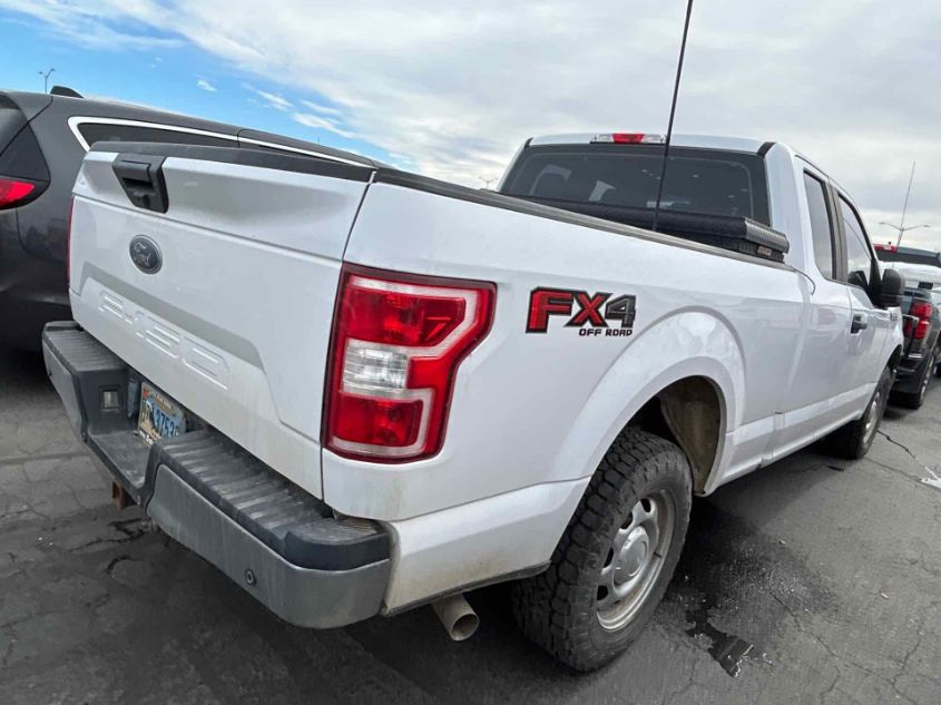 2018 Ford F150 Super Cab VIN: 1FTFX1E50JKC28957 Lot: 40848943