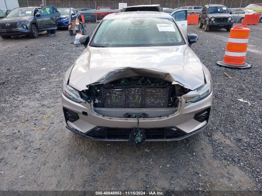 VIN 7JRL12TW9PG254749 2023 Volvo S60, B5 Plus Dark... no.6