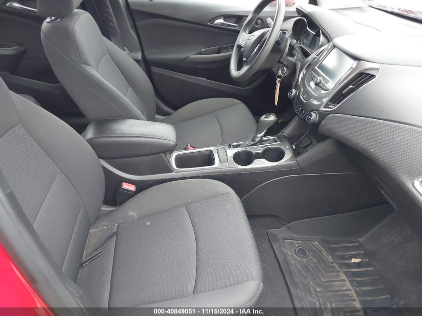 2017 CHEVROLET CRUZE LT AUTO - 1G1BE5SM8H7195395