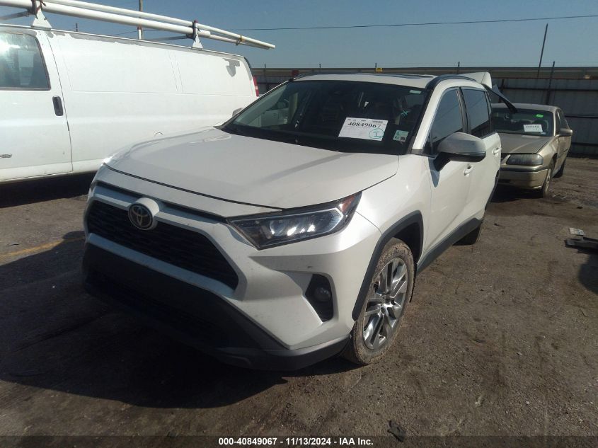 VIN 2T3C1RFV5MW158076 2021 TOYOTA RAV4 no.2