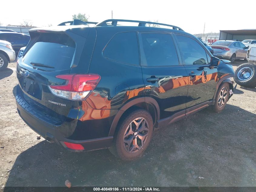 2023 Subaru Forester Premium VIN: JF2SKAEC5PH465205 Lot: 40849186